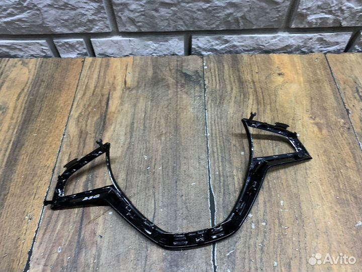 Skoda Octavia A7 Накладка декоративная на руль