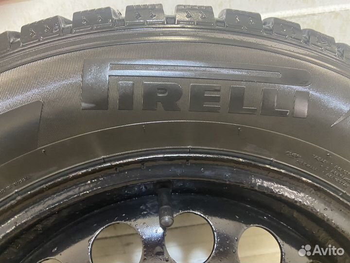 Pirelli Ice Zero 195/65 R15