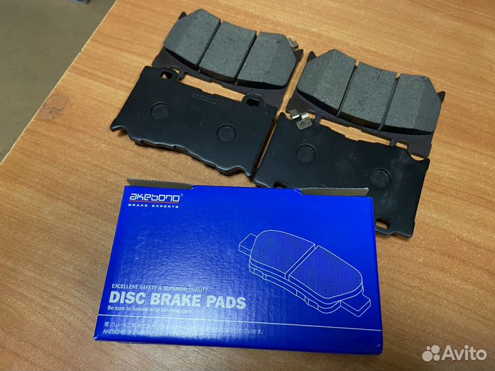 Япония Передние тормозные Колодки Infiniti QX70