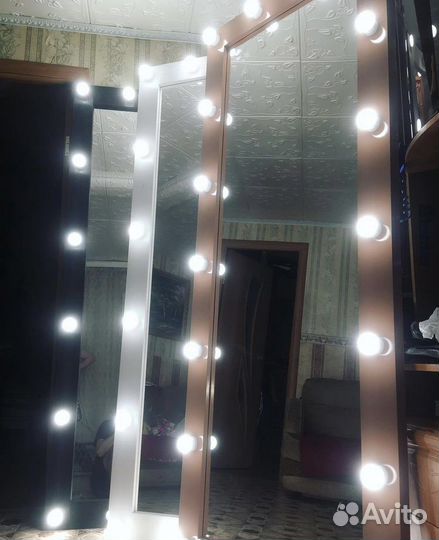 Зеркалa «Visage Novation»