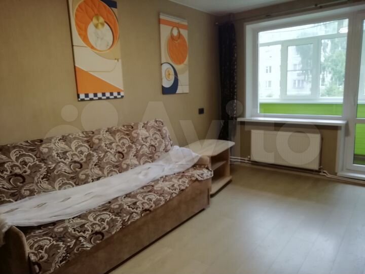 2-к. квартира, 47 м², 3/5 эт.