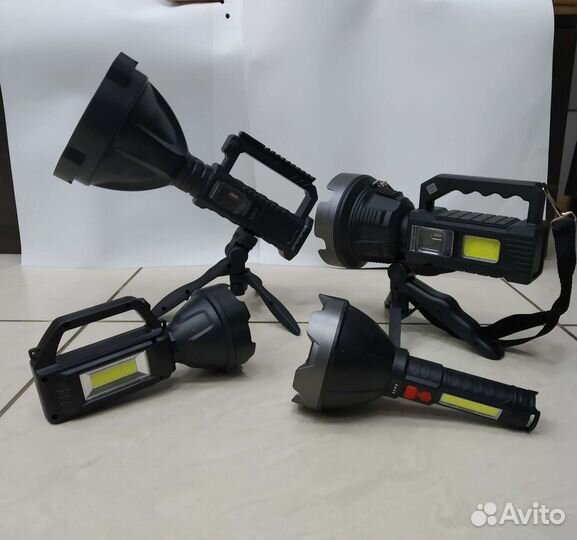 Фонарь светодиодный на аккумуляторе