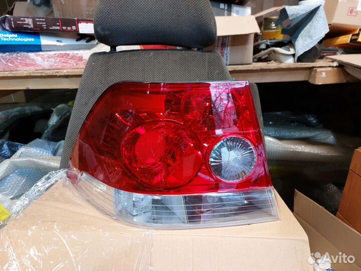 Фонарь задний левый Opel Astra H седан