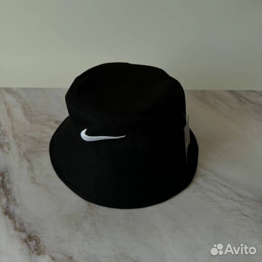 Панама Nike черного цвeтa