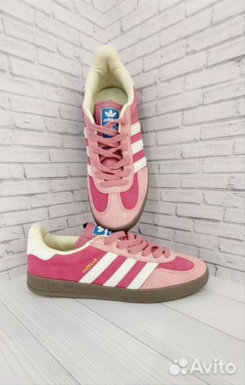 Кроссовки Adidas Gazelle Pink Cloud White