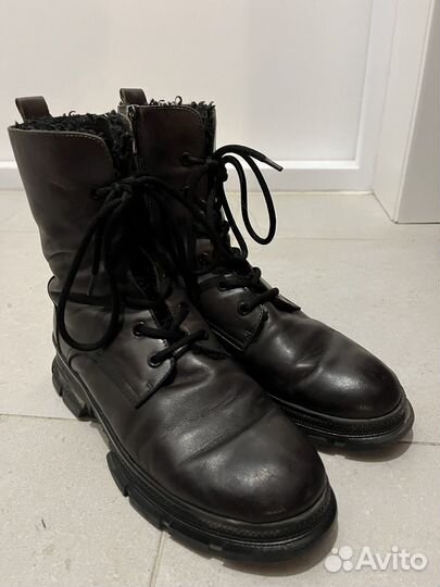 Кожаные ботинки женские