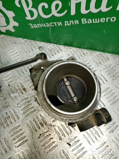 Дроссельная заслонка Renault Logan