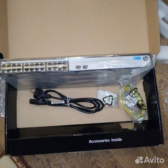 Новый сетевой коммутатор HP 1420-24G-2SFP