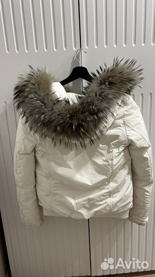 Пуховик женский 42 44