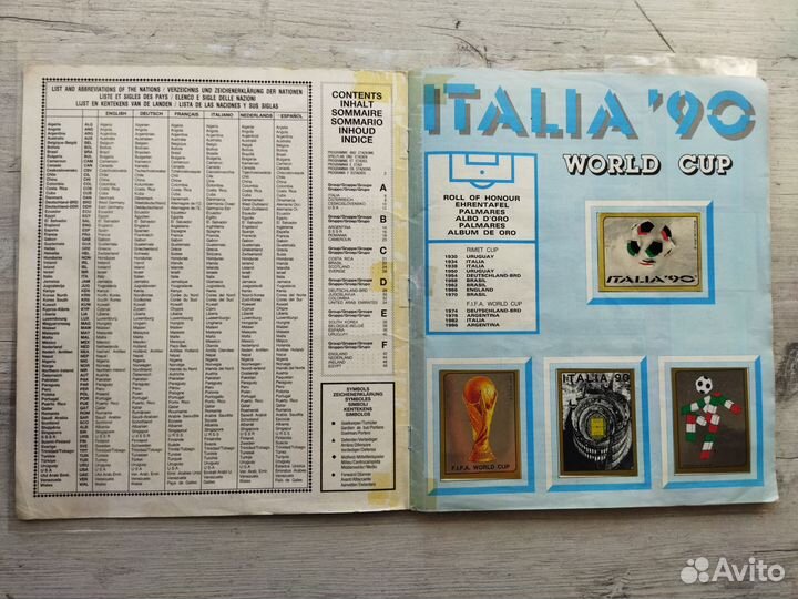 Полный альбом с наклейками Panini Italia 90