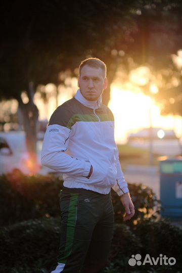 Спортивный костюм Lacoste зелено-белый