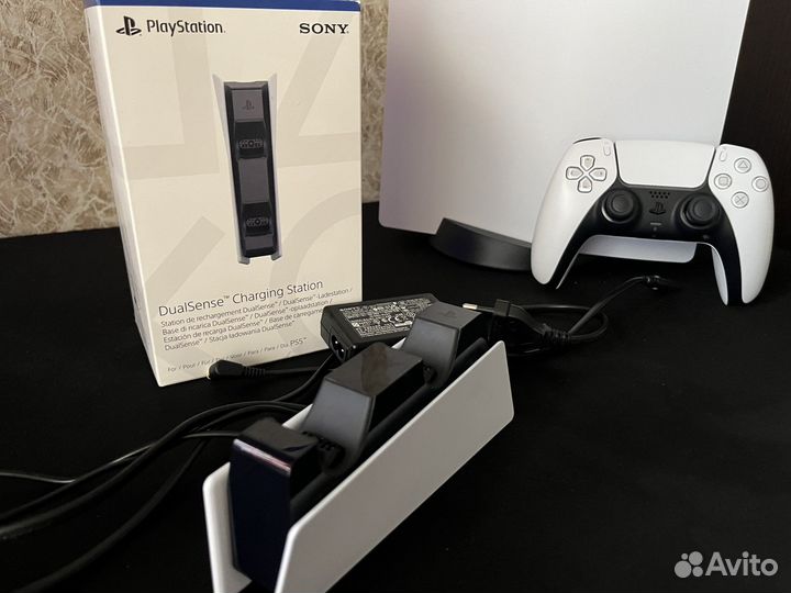 Sony playstation 5 + оригинальный зарядник