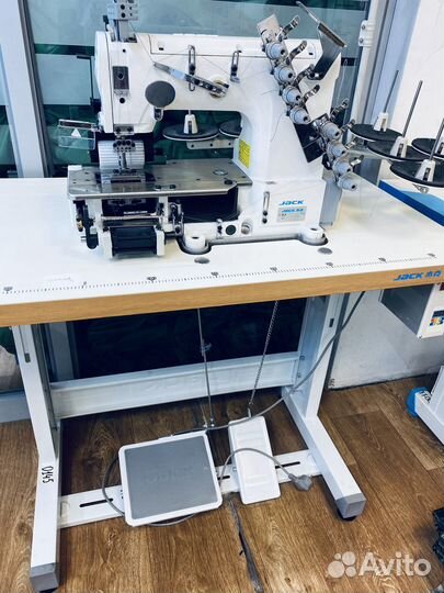 Швейная машина jack JK 8009VC 04064P/VWL