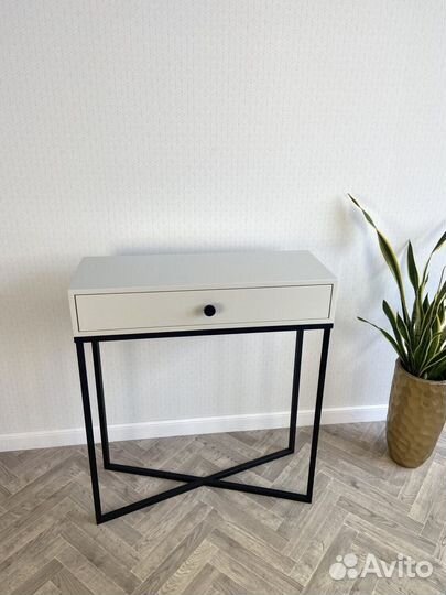 Консоль 80*30