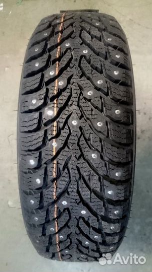 Nokian Tyres Hakkapeliitta 9 245/45 R19 102T