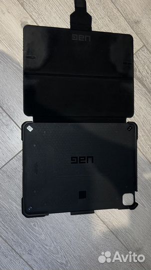 Чехол UAG Metropolis для iPad Pro 12.9