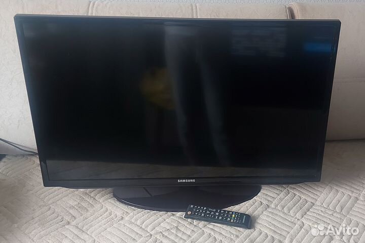 Продам телевизор на запчасти