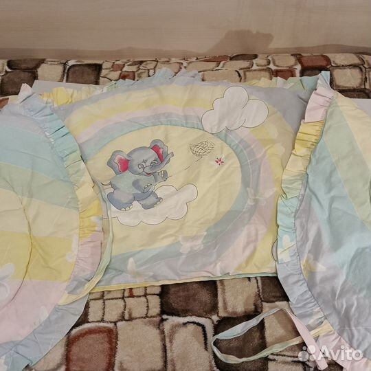 Зимний комбинезон для девочки