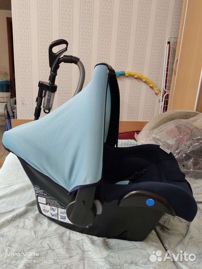 Переноска для детей в машину