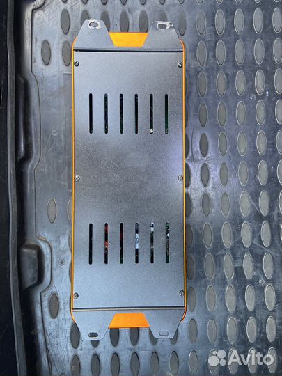 Уселок 4 канальный cadence xam 500.4 xenith