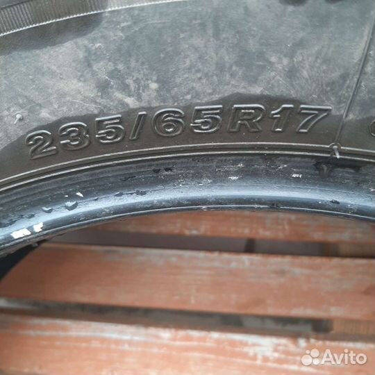 Bridgestone Alenza A/S 235/65 R17