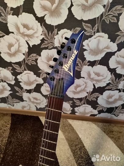 Электро гитара ibanez