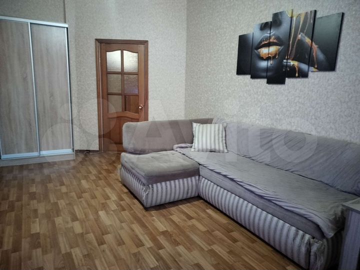 3-к. квартира, 83,8 м², 2/4 эт.