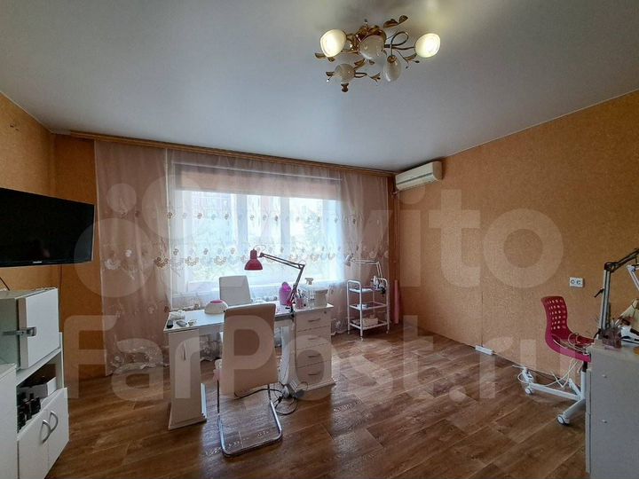 2-к. квартира, 52,4 м², 1/10 эт.