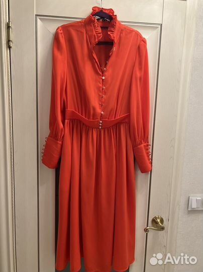 Платье женское