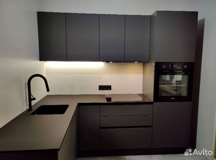 Кухня классическая на заказ