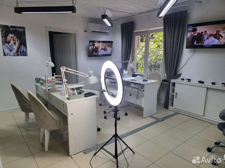 Аренда рабочего места мастера маникюра