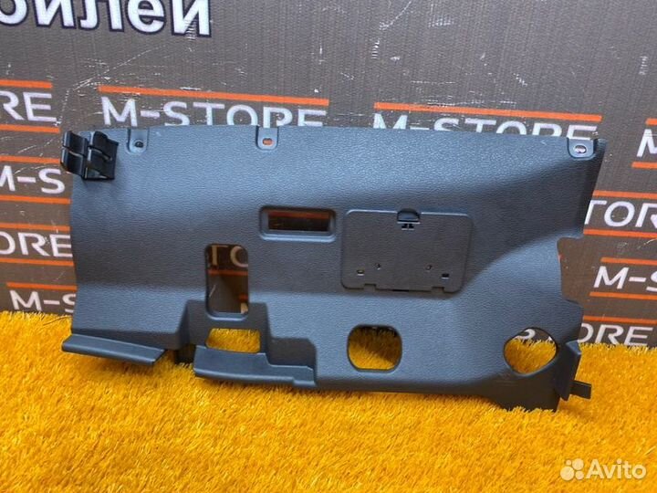 Накладка панели левая Bmw X6 E71 N55B30A 2011