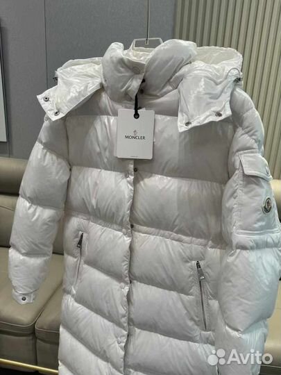 Пуховик Moncler