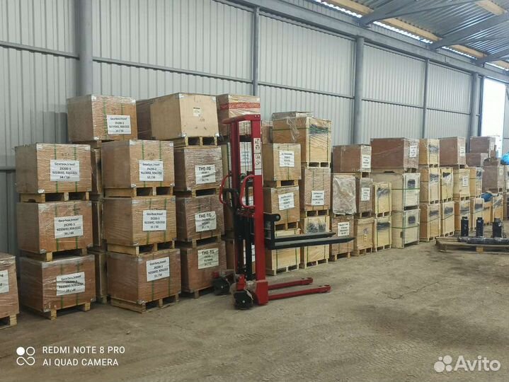 Редуктор хода Hitachi ZX240-3 9243839