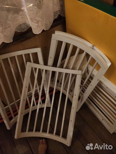 Детская кроватка круглая, овальная