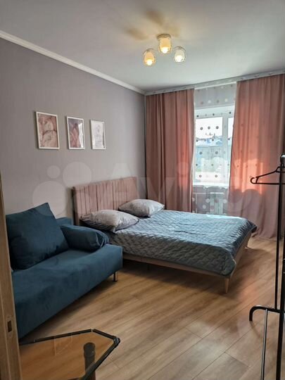 2-к. квартира, 52 м², 2/5 эт.