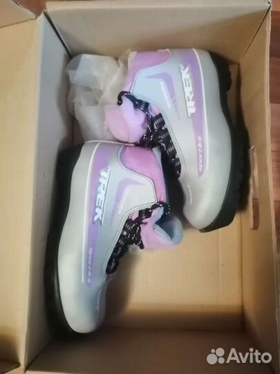 Лыжные ботинки