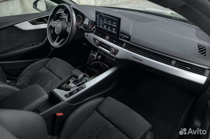 Аренда и прокат автомобиля Audi A5 Sportback