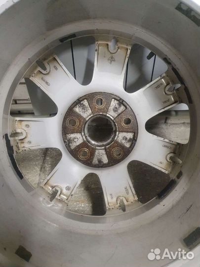 Комплект дисков с зимней резиной VW Touareg r18