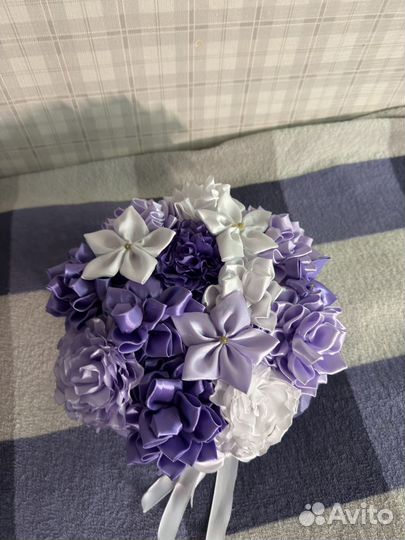 Цветы из атласных лент