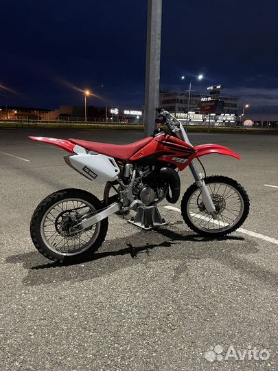 Honda cr85