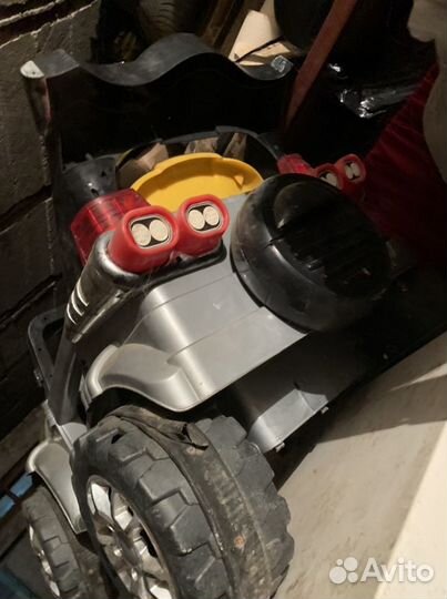 Детская машина на аккумуляторе с пультом