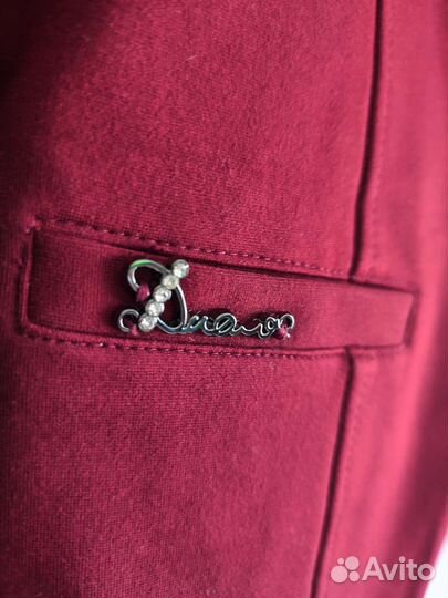 Пиджак и жилетка 134-140 рост для девочки