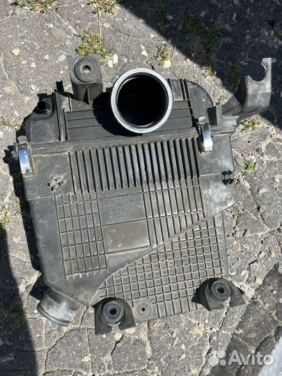 Корпус воздушного фильтра рено логан ларгус