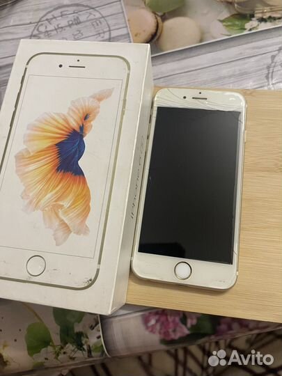 iPhone 6S, 64 ГБ