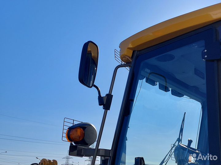 Экскаватор-погрузчик Redstar T17.5/24, 2023