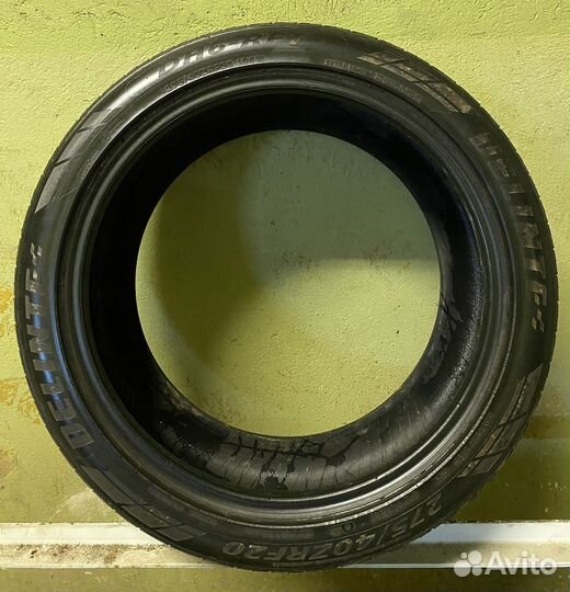 Delinte DH6 275/40 R20 W