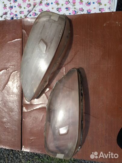 Стекло фары под восстановление Honda civic ek3