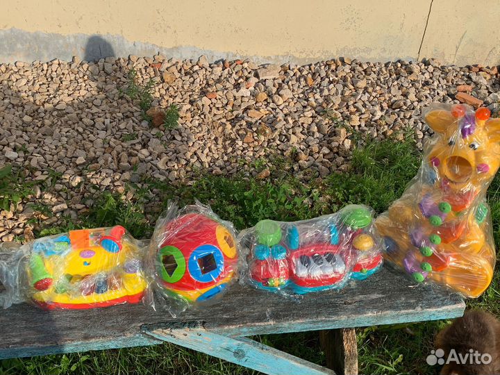 Развивающие игрушки для малышей