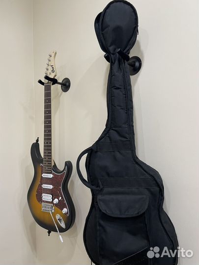 Электро гитара cort g110